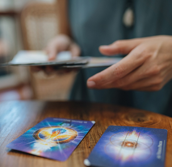 Ariana voyance, cartes de Tarot